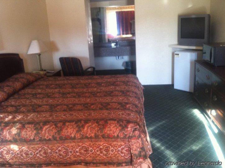 Tahlequah Motor Lodge Room photo
